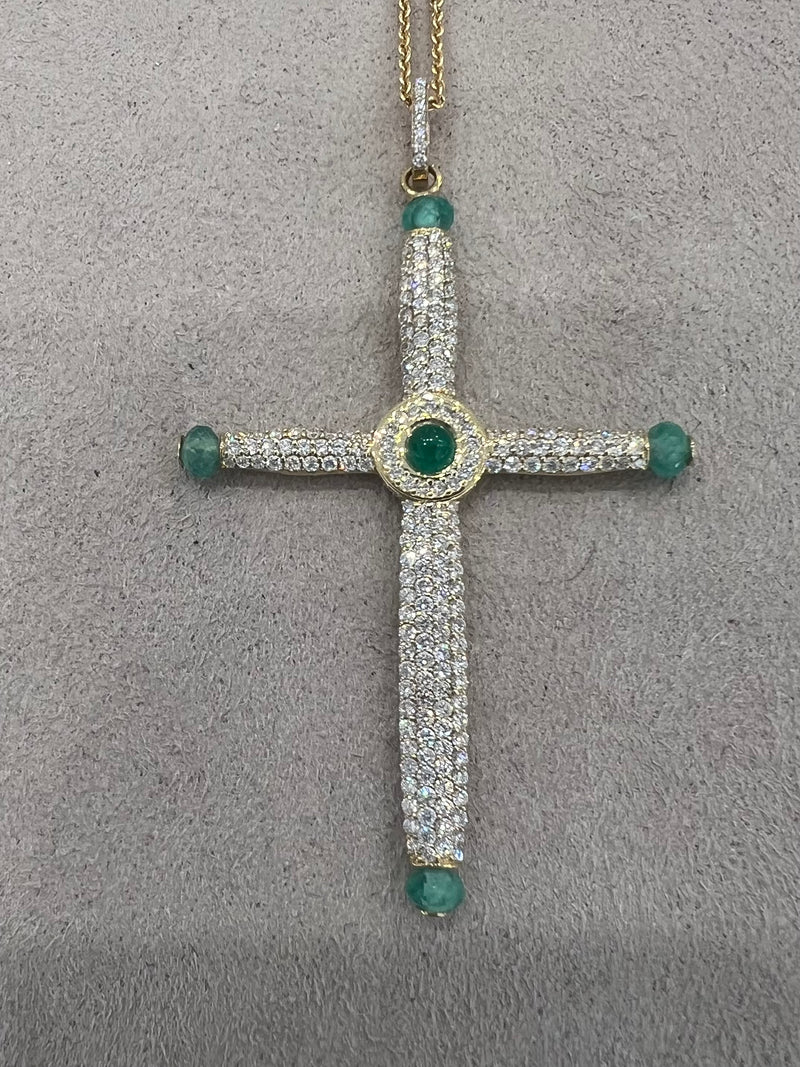 Emerald and diamond Cross