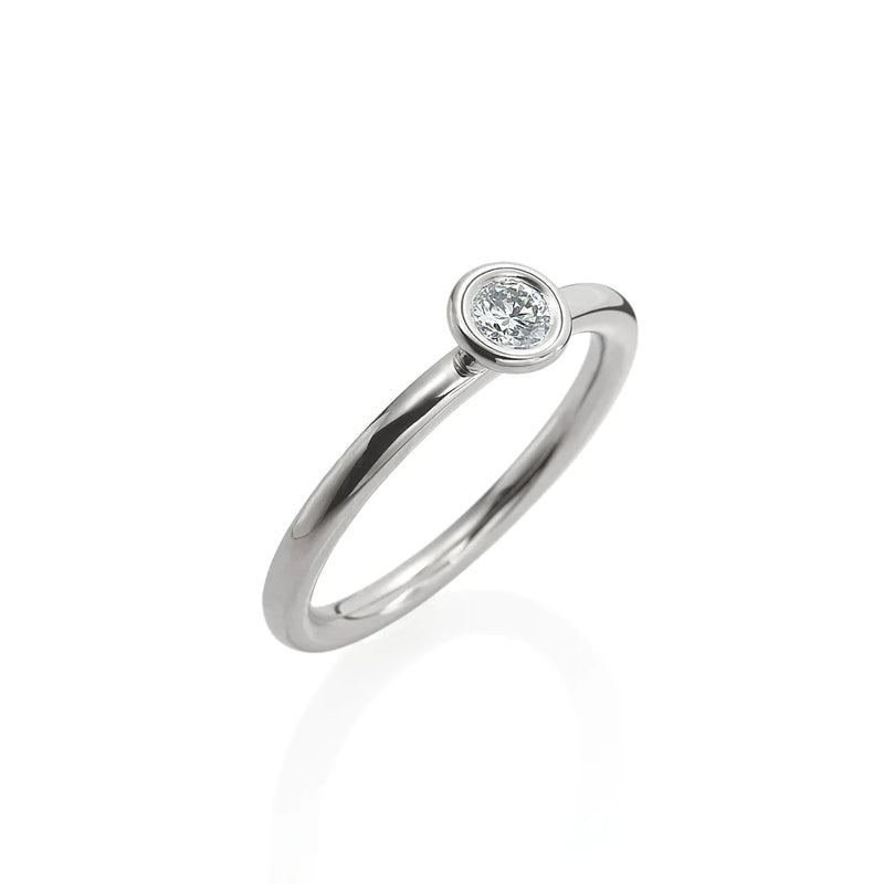 Platinum Ring Set with Round Diamond